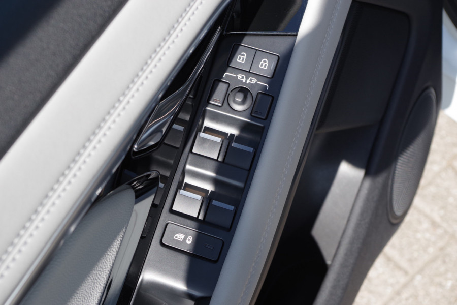 Land Rover Range Rover Evoque 1.5 P300e AWD R-Dynamic HSE PHEV, Schuif-Kanteldak, Meridan Sound, Memory