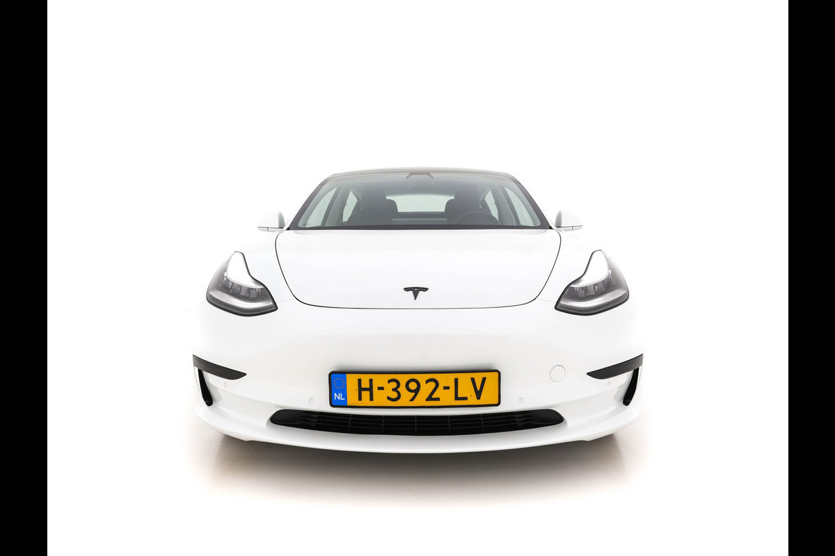 Tesla Model 3 Standard RWD Plus 60 kWh [ 3-Fase ] (INCL-BTW) Aut. *PANO | AUTO-PILOT | NAPPA-LEATHER | KEYLESS | FULL-LED | MEMORY-PACK | SURROUND-VIEW | DAB | CARPLAY | DIGI-COCKPIT | LANE-ASSIST | COMFORT-SEATS | 19"ALU*