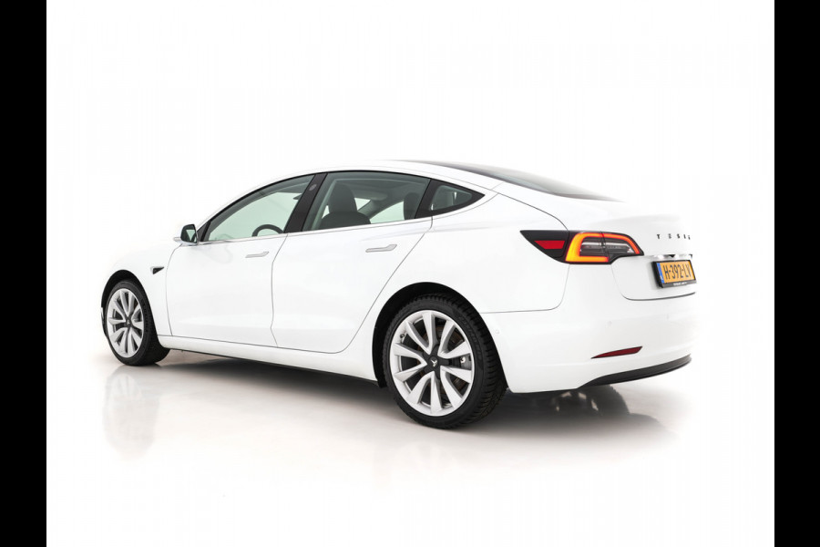 Tesla Model 3 Standard RWD Plus 60 kWh [ 3-Fase ] (INCL-BTW) Aut. *PANO | AUTO-PILOT | NAPPA-LEATHER | KEYLESS | FULL-LED | MEMORY-PACK | SURROUND-VIEW | DAB | CARPLAY | DIGI-COCKPIT | LANE-ASSIST | COMFORT-SEATS | 19"ALU*