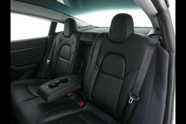 Tesla Model 3 Standard RWD Plus 60 kWh [ 3-Fase ] (INCL-BTW) Aut. *PANO | AUTO-PILOT | NAPPA-LEATHER | KEYLESS | FULL-LED | MEMORY-PACK | SURROUND-VIEW | DAB | CARPLAY | DIGI-COCKPIT | LANE-ASSIST | COMFORT-SEATS | 19"ALU*