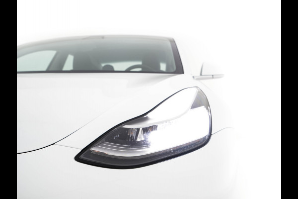 Tesla Model 3 Standard RWD Plus 60 kWh [ 3-Fase ] (INCL-BTW) Aut. *PANO | AUTO-PILOT | NAPPA-LEATHER | KEYLESS | FULL-LED | MEMORY-PACK | SURROUND-VIEW | DAB | CARPLAY | DIGI-COCKPIT | LANE-ASSIST | COMFORT-SEATS | 19"ALU*