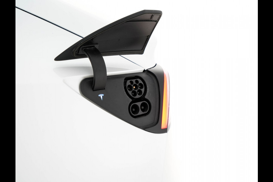 Tesla Model 3 Standard RWD Plus 60 kWh [ 3-Fase ] (INCL-BTW) Aut. *PANO | AUTO-PILOT | NAPPA-LEATHER | KEYLESS | FULL-LED | MEMORY-PACK | SURROUND-VIEW | DAB | CARPLAY | DIGI-COCKPIT | LANE-ASSIST | COMFORT-SEATS | 19"ALU*