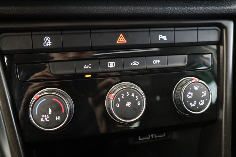 Volkswagen T-Roc 1.5 TSI Style 150pk Panoramadak Full-Led 18'lmv