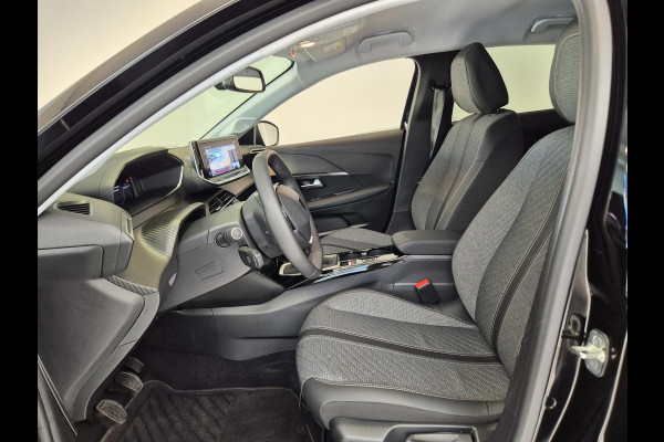 Peugeot 208 1.2 PureTech 100 Allure | Camera voor en achter Apple Carpla/Android Auto | Adaptieve Cruise Control | Dodehoekdetectie