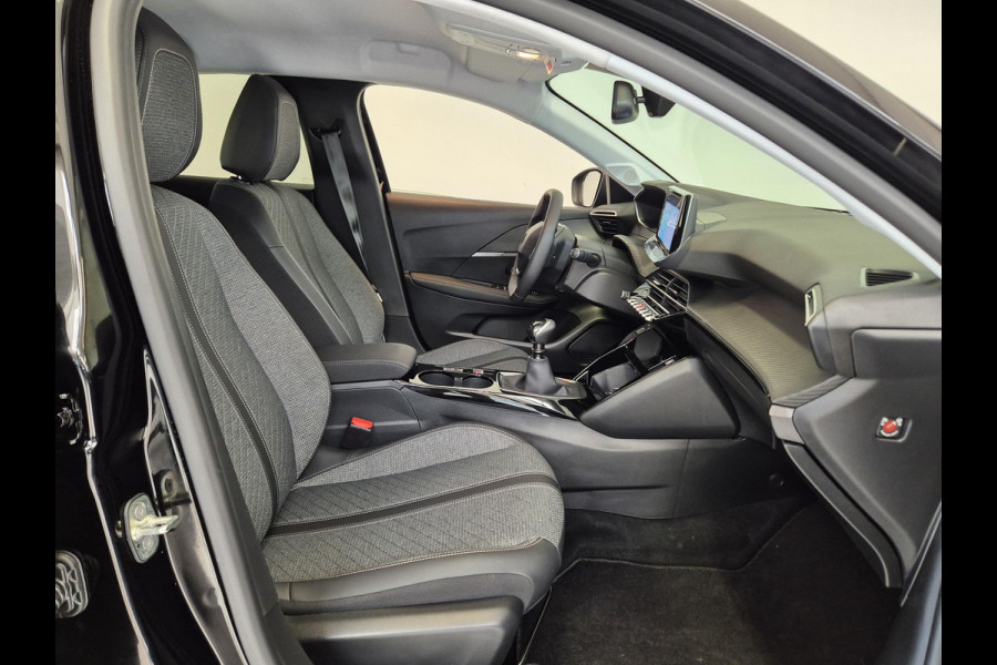 Peugeot 208 1.2 PureTech 100 Allure | Camera voor en achter Apple Carpla/Android Auto | Adaptieve Cruise Control | Dodehoekdetectie