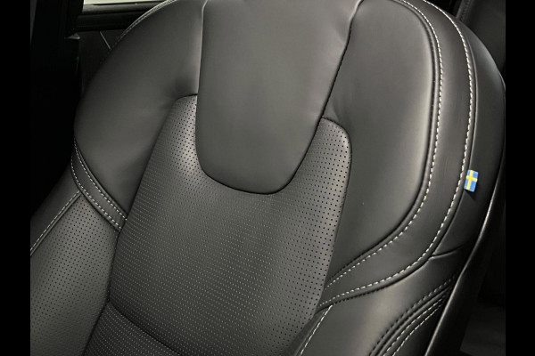 Volvo XC90 Recharge T8 AWD Ultimate Dark | Open dak | Luchtvering | Massage | Bowers&Wilkins | Adapt. Cruise | Geventileerde stoel
