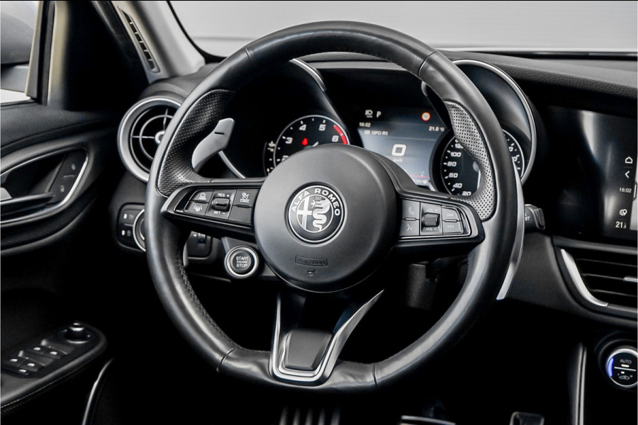 Alfa Romeo Giulia 2.0 T Veloce AWD Facelift CarPlay Leder 19"