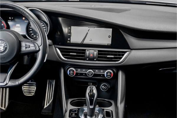Alfa Romeo Giulia 2.0 T Veloce AWD Facelift CarPlay Leder 19"
