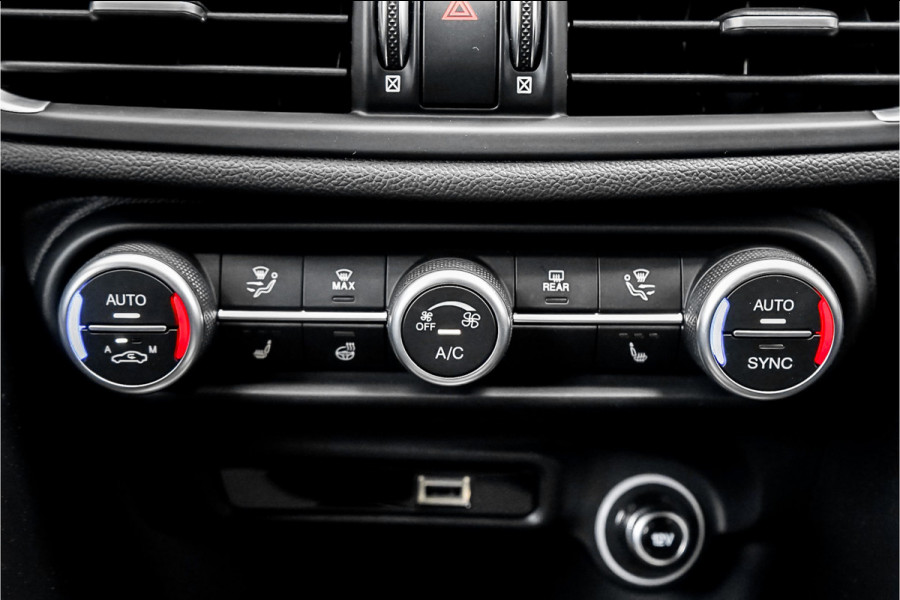 Alfa Romeo Giulia 2.0 T Veloce AWD Facelift CarPlay Leder 19"