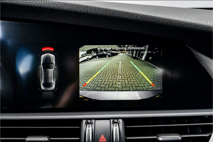 Alfa Romeo Giulia 2.0 T Veloce AWD Facelift CarPlay Leder 19"