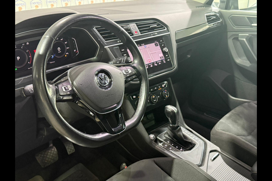 Volkswagen Tiguan 1.5 TSI ACT Highline | Pano | Camera | ACC | Apple Carplay