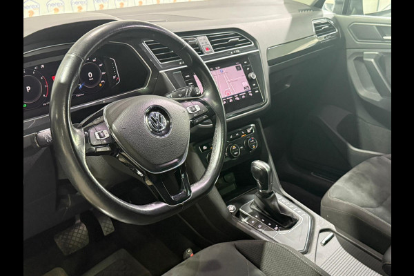 Volkswagen Tiguan 1.5 TSI ACT Highline | Pano | Camera | ACC | Apple Carplay