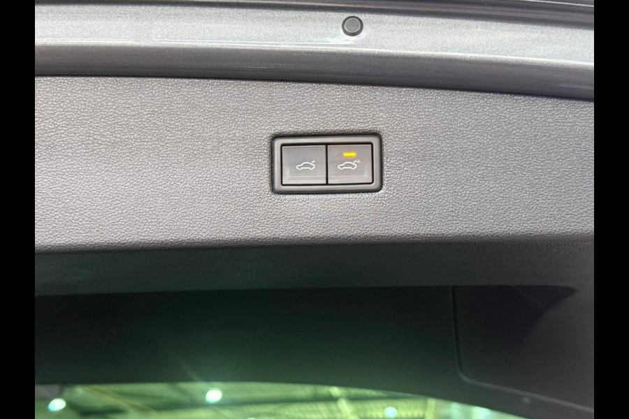 Volkswagen Tiguan 1.5 TSI ACT Highline | Pano | Camera | ACC | Apple Carplay