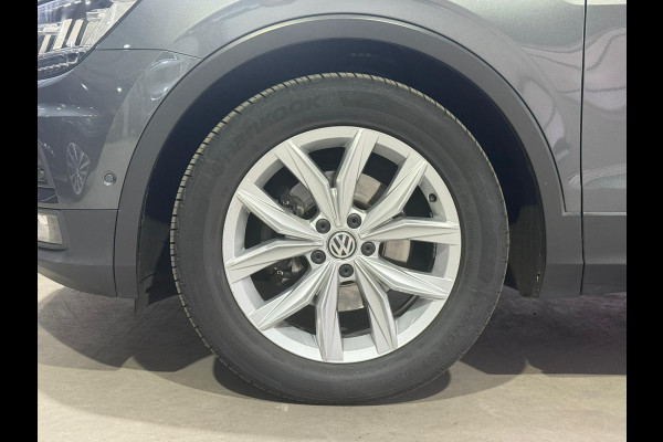 Volkswagen Tiguan 1.5 TSI ACT Highline | Pano | Camera | ACC | Apple Carplay