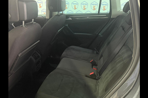 Volkswagen Tiguan 1.5 TSI ACT Highline | Pano | Camera | ACC | Apple Carplay