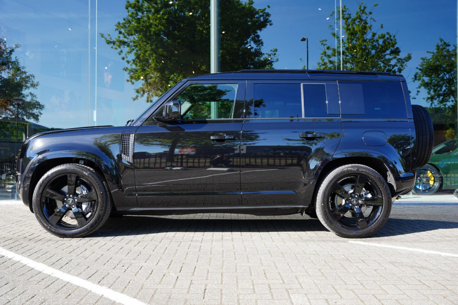 Land Rover Defender 110 P300e 110 X-Dynamic HSE 22 Inch