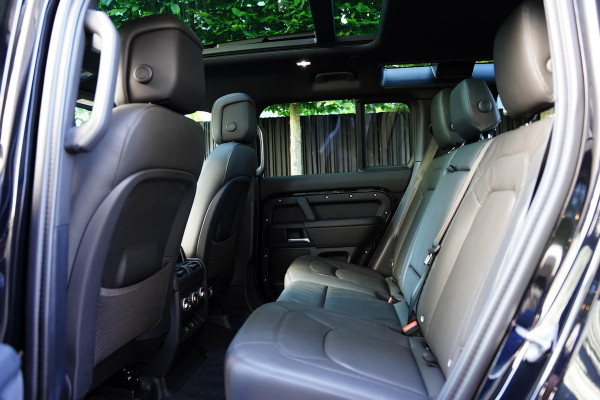 Land Rover Defender 110 P300e 110 X-Dynamic HSE 22 Inch