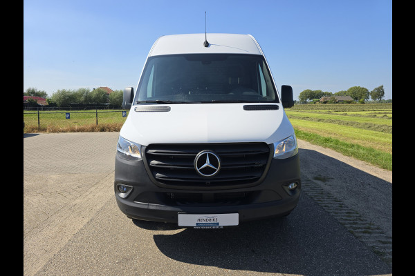 Mercedes-Benz Sprinter 315 1.9 CDI L3 H2 RWD - 150 Pk - Euro 6 - Navi - MBUX - ParkeerCamera - StoelVerwarming
