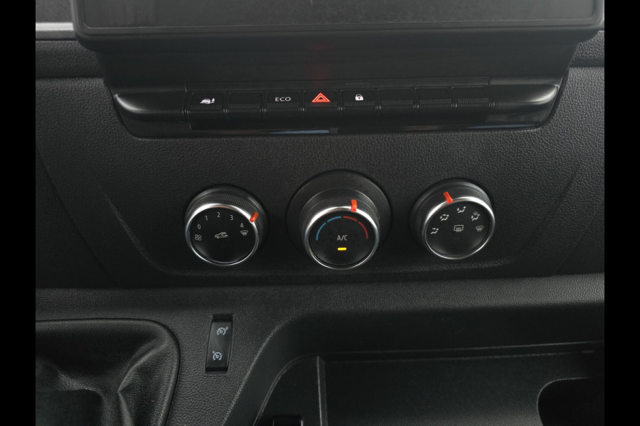 Renault Master T33 2.3 dCi 135 L2 H2 Comfort 135 Pk - Euro 6 - Airco - Cruise Control