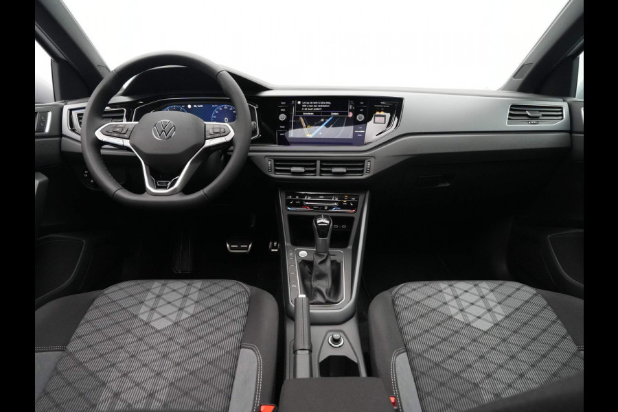 Volkswagen Polo 1.0 TSI R-Line Business