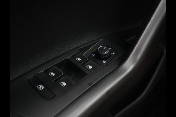 Volkswagen Polo 1.0 TSI R-Line Business