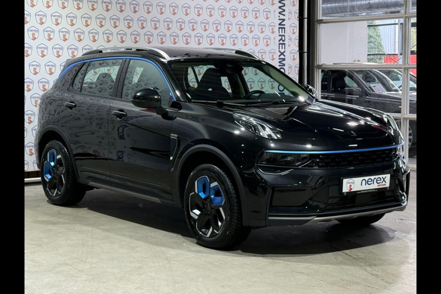 Lynk & Co 01 1.5 Mild Hybride/PANO/ACC/CAMERA/BLIS/APPLE-CARPLAY