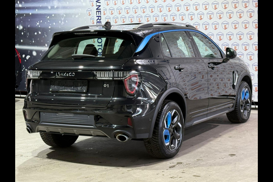 Lynk & Co 01 1.5 Mild Hybride/PANO/ACC/CAMERA/BLIS/APPLE-CARPLAY