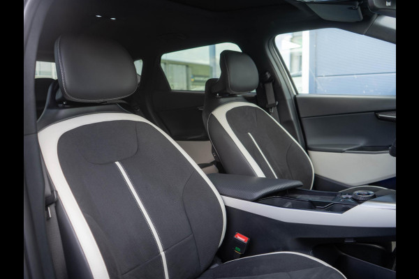 Kia Ev6 GT-Line 84.0 kWh | NIEUW MODEL | Stoelverwarming en -ventilatie | 20 inch velgen | 360° Camera | Meridian Surround | Digital Key 2.0 | Panoramadak | Aut. Kofferklep | ACTIE AANBIEDING