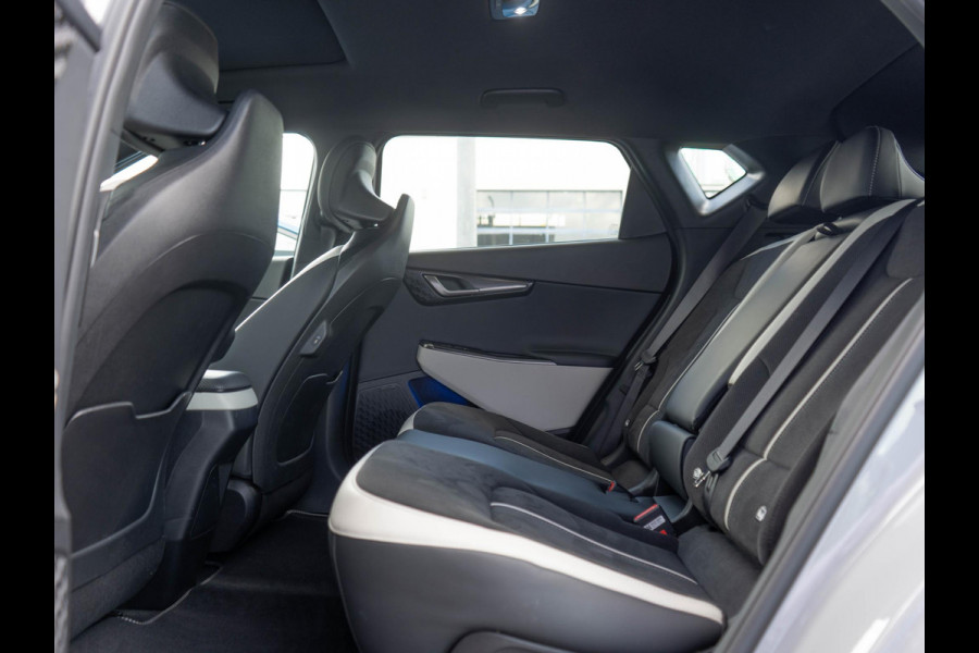 Kia Ev6 GT-Line 84.0 kWh | NIEUW MODEL | Stoelverwarming en -ventilatie | 20 inch velgen | 360° Camera | Meridian Surround | Digital Key 2.0 | Panoramadak | Aut. Kofferklep | ACTIE AANBIEDING
