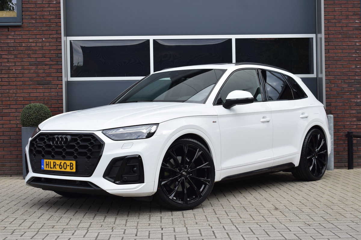 Audi Q5 50 TFSI e 299pk Quattro S-line | Luchtvering | 22" | Pano | Trekhaak Audi Q5 50 TFSI e 299pk Quattro S-line | Luchtvering | 22" | Pano | Trekhaak