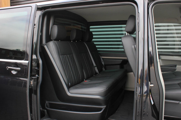 Volkswagen Transporter 2.0 TDI L2H1 DC 150PK JB- EDTION / LEDEREN BEKLEDING / TREKHAAK / APPLE CARPLAY / AIRCO / NAVIGATIE / FULL