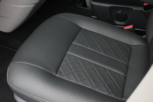 Volkswagen Transporter 2.0 TDI L2H1 DC 150PK JB- EDTION / LEDEREN BEKLEDING / TREKHAAK / APPLE CARPLAY / AIRCO / NAVIGATIE / FULL