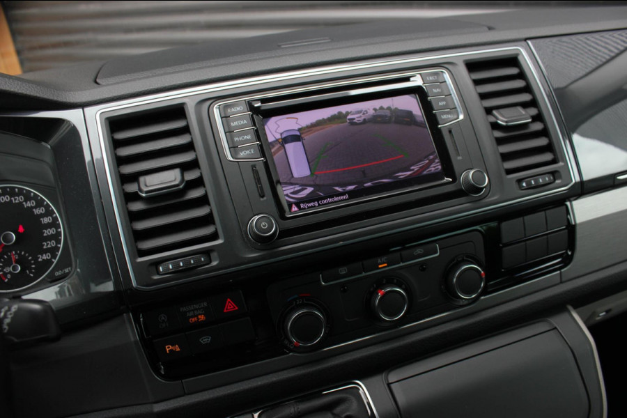 Volkswagen Transporter 2.0 TDI L2H1 DC 150PK JB- EDTION / LEDEREN BEKLEDING / TREKHAAK / APPLE CARPLAY / AIRCO / NAVIGATIE / FULL