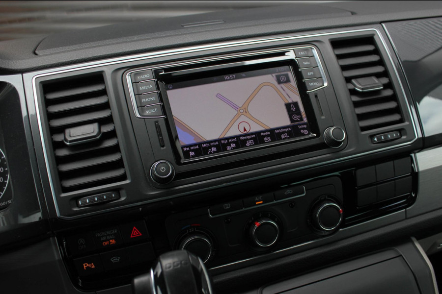 Volkswagen Transporter 2.0 TDI L2H1 DC 150PK JB- EDTION / LEDEREN BEKLEDING / TREKHAAK / APPLE CARPLAY / AIRCO / NAVIGATIE / FULL