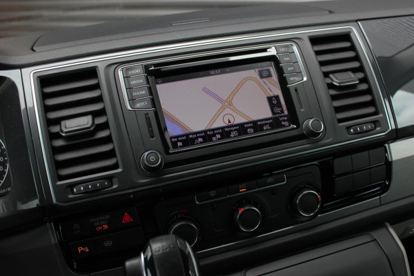Volkswagen Transporter 2.0 TDI L2H1 DC 150PK JB- EDTION / LEDEREN BEKLEDING / TREKHAAK / APPLE CARPLAY / AIRCO / NAVIGATIE / FULL