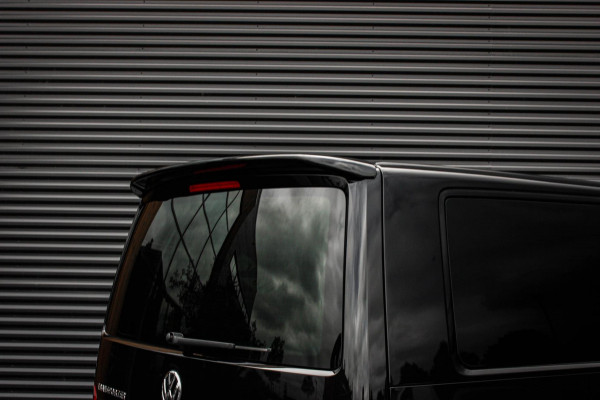 Volkswagen Transporter 2.0 TDI L2H1 DC 150PK JB- EDTION / LEDEREN BEKLEDING / TREKHAAK / APPLE CARPLAY / AIRCO / NAVIGATIE / FULL