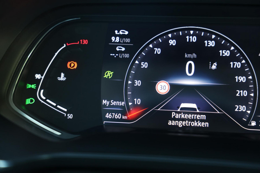Renault Captur 1.3 TCe 140 Intens / AUT / Navi / Camera / Cruise Control / Led / TOPSTAAT