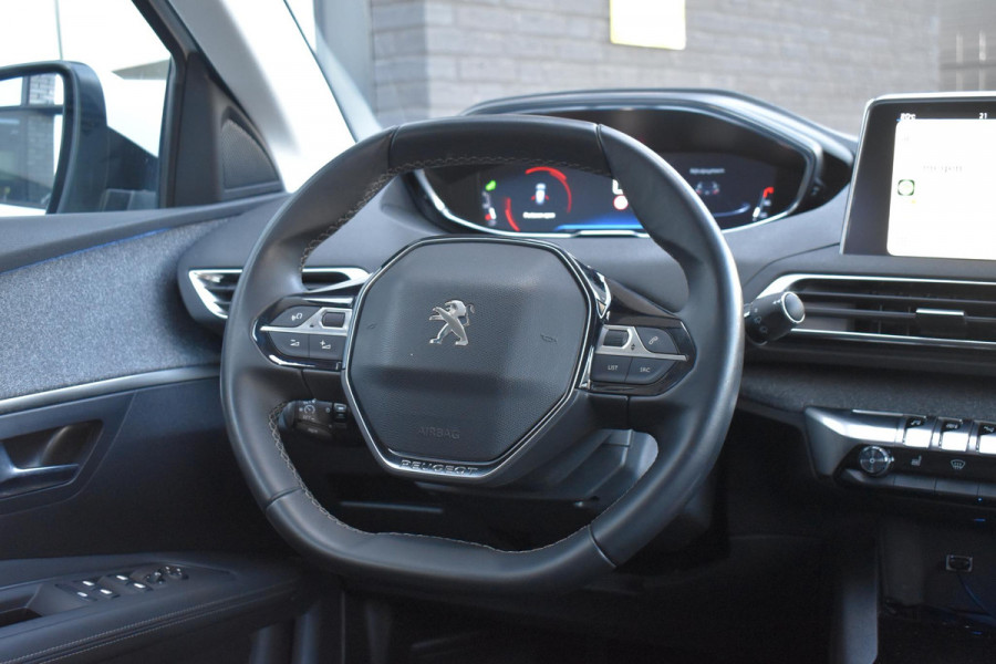 Peugeot 3008 1.2 PureTech 130PK Allure | Carplay | Camera | 19 inch. | Incl. garantie