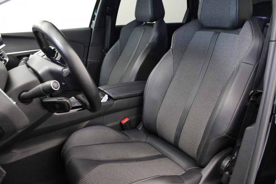Peugeot 5008 1.2 PureTech Allure Pack |Camera|Navi|