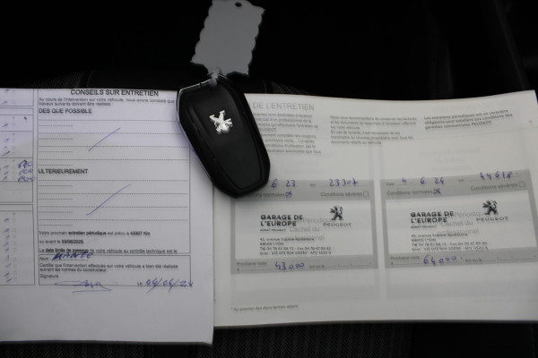 Peugeot 5008 1.2 PureTech Allure Pack |Camera|Navi|