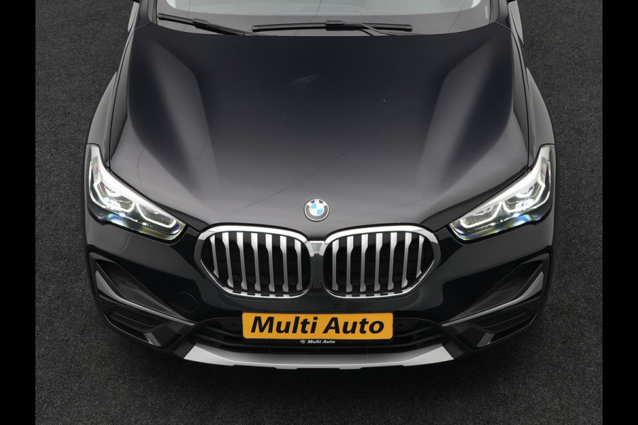 BMW X1 xDrive25e X Line Plug In Hybrid 221pk Dealer O.H. PHEV | Sportstoelen Verwarmd | Adaptive Cruise | Navigatie | Sfeerverlichting | Climate Control | DAB | LED Koplampen | L.M. 18" |