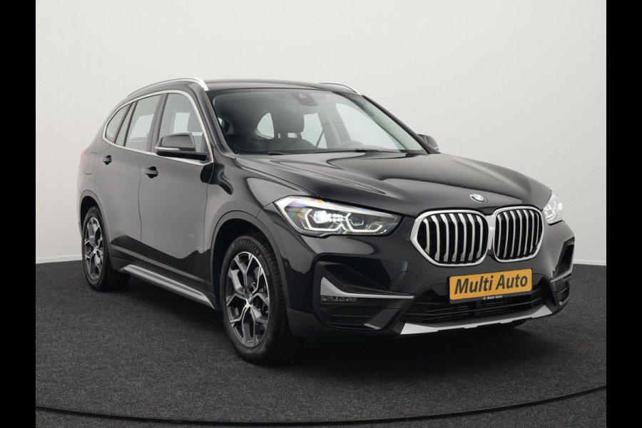 BMW X1 xDrive25e X Line Plug In Hybrid 221pk Dealer O.H. PHEV | Sportstoelen Verwarmd | Adaptive Cruise | Navigatie | Sfeerverlichting | Climate Control | DAB | LED Koplampen | L.M. 18" |