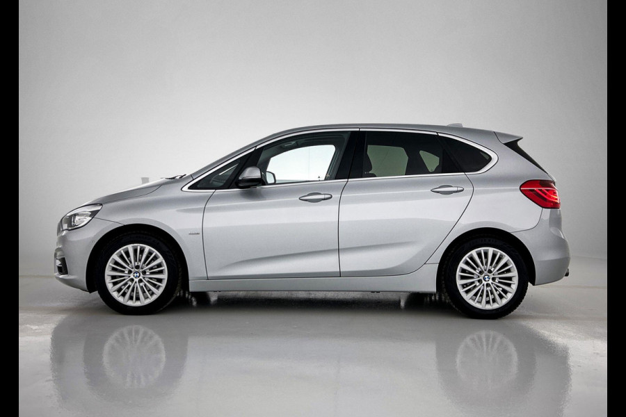 BMW 2 Serie Active Tourer 218i High Executive Automaat (PANORAMADAK, STOELVERWARMING, HEAD-UP, CAMERA, DEALER ONDERHOUDEN)