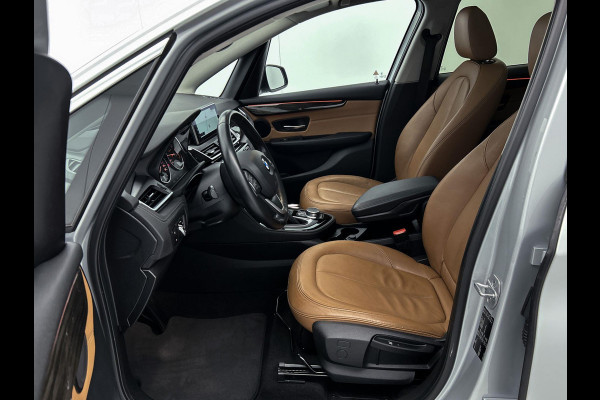 BMW 2 Serie Active Tourer 218i High Executive Automaat (PANORAMADAK, STOELVERWARMING, HEAD-UP, CAMERA, DEALER ONDERHOUDEN)