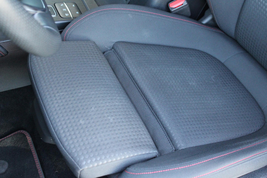 Ford Focus 1.5 EcoBoost ST Line X Business | Full LED | Trekhaak | Winterpack | Cruise Control | Climate Control | Navigatie | B&O Audio |