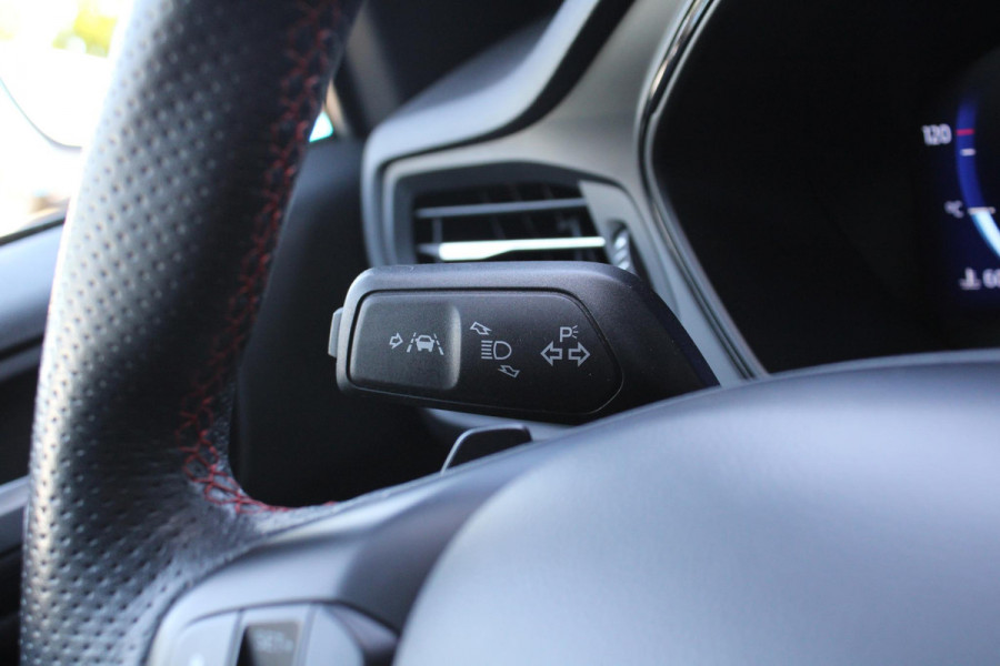 Ford Focus 1.5 EcoBoost ST Line X Business | Full LED | Trekhaak | Winterpack | Cruise Control | Climate Control | Navigatie | B&O Audio |
