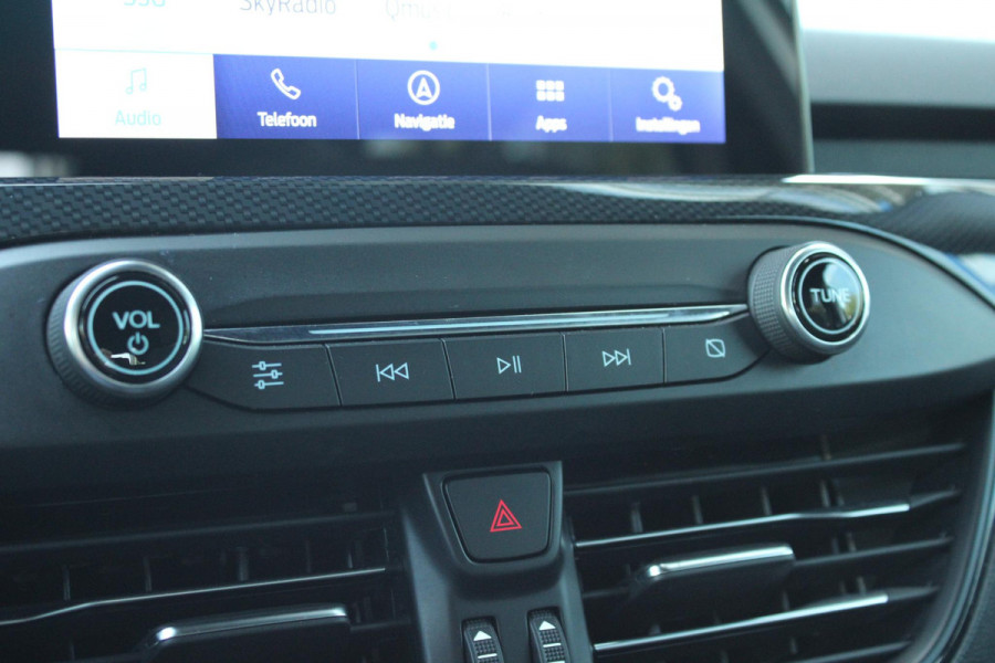 Ford Focus 1.5 EcoBoost ST Line X Business | Full LED | Trekhaak | Winterpack | Cruise Control | Climate Control | Navigatie | B&O Audio |