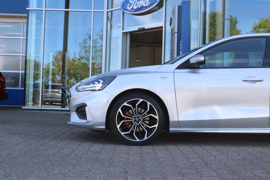 Ford Focus 1.5 EcoBoost ST Line X Business | Full LED | Trekhaak | Winterpack | Cruise Control | Climate Control | Navigatie | B&O Audio |