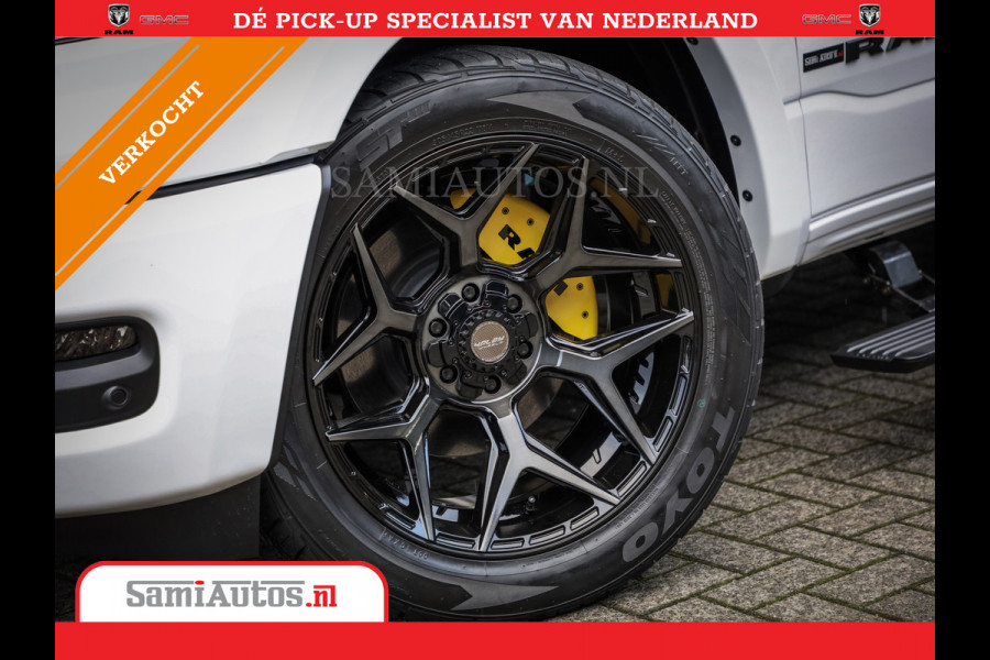 Dodge Ram 1500 LIMITED NIGHT H.O 540PK 706 Nm | XB9 | MASSAGE | BOM VOL | PW7 WHITE | CREW CAB | DUBBELE CABINE | GRIJSKENTEKEN | DE MEEST LUXUEUZE en BEGEERDE Pick-up VOORRAAD NR 2305 - 8549