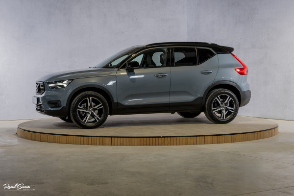 Volvo XC40 2.0 B4 R-Design | Memory | Cruise control | 360 camera | Apple carplay |